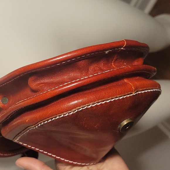 Pitti Firenze cross body red bag - Picture 12 of 17